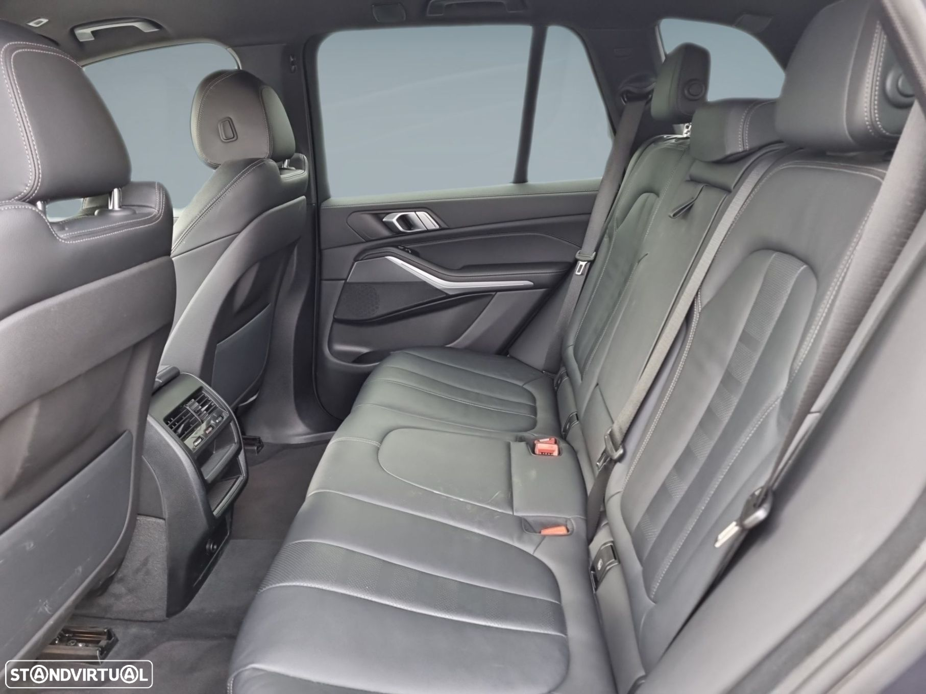 BMW X5 45 e xDrive Pack M - 11