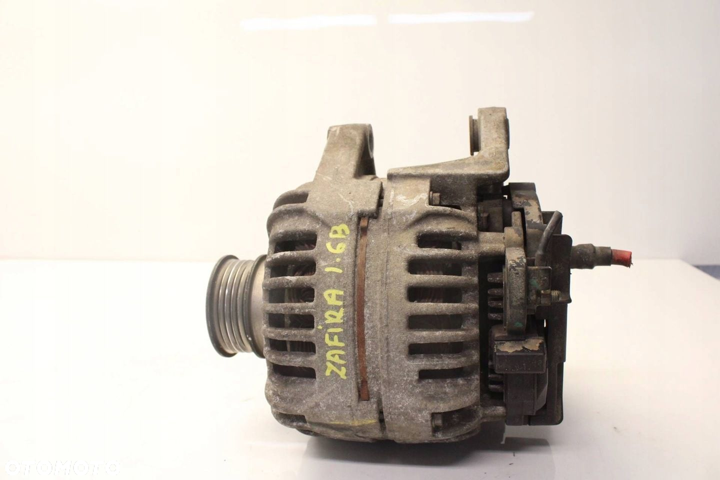 OPEL ZAFIRA ASTRA H 1.6 B ALTERNATOR 55556067  0124425020 - 2