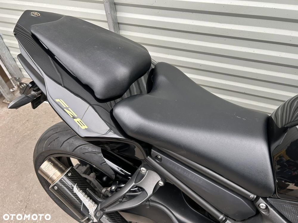 Yamaha FZ8 - 13