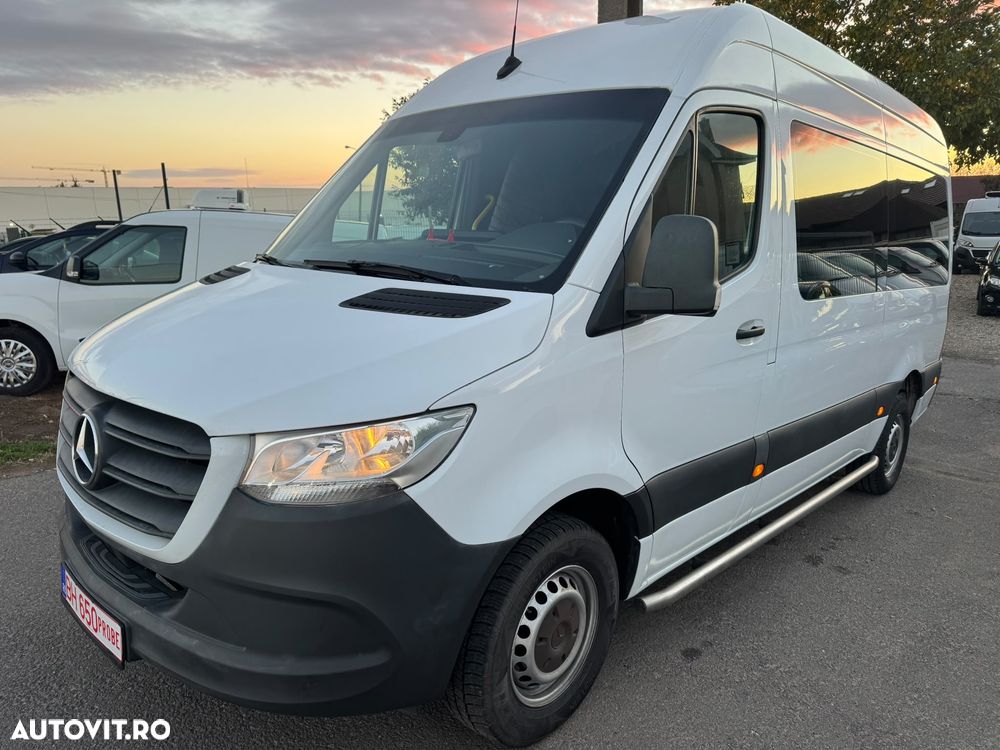 Mercedes-Benz Sprinter - 4