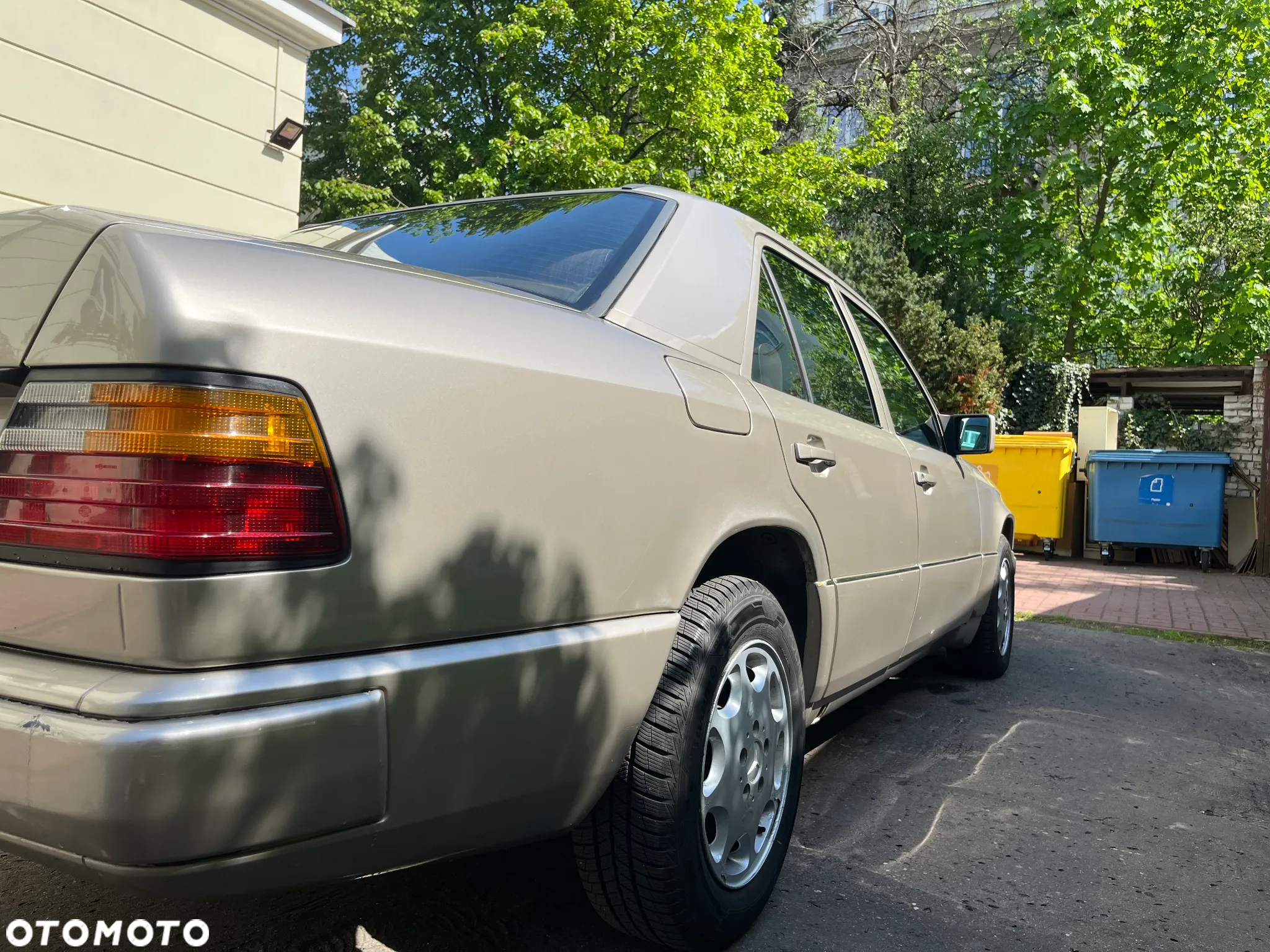 Mercedes-Benz W124 (1984-1993) - 10