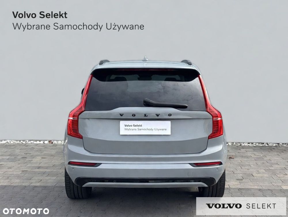 Volvo XC 90 - 8