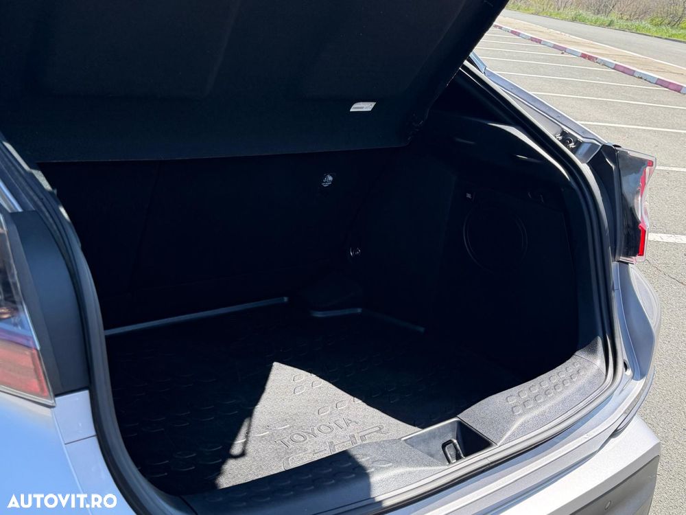 Toyota C-HR 1.8 HSD 4x2 CVT C-lassy - 8