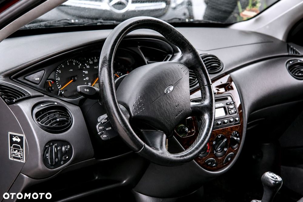 Ford Focus - 11