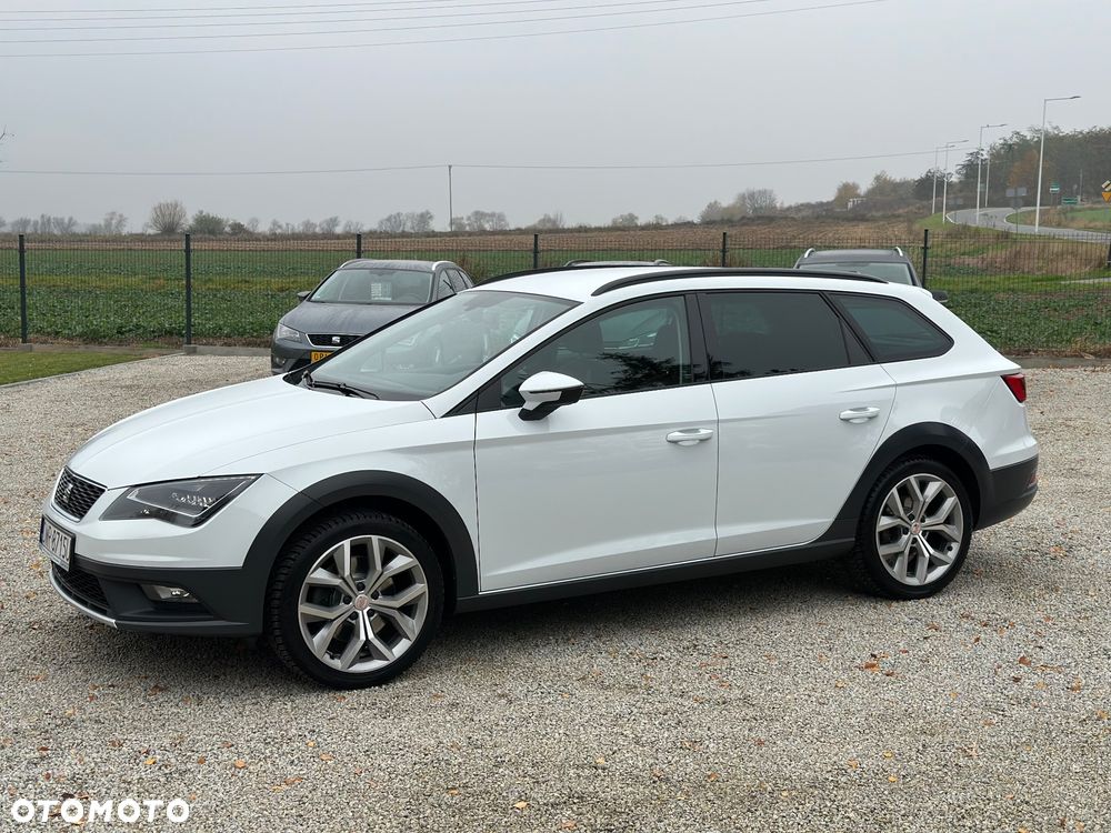 Seat Leon 2.0 TDI Start&Stop 4Drive DSG X-Perience - 3