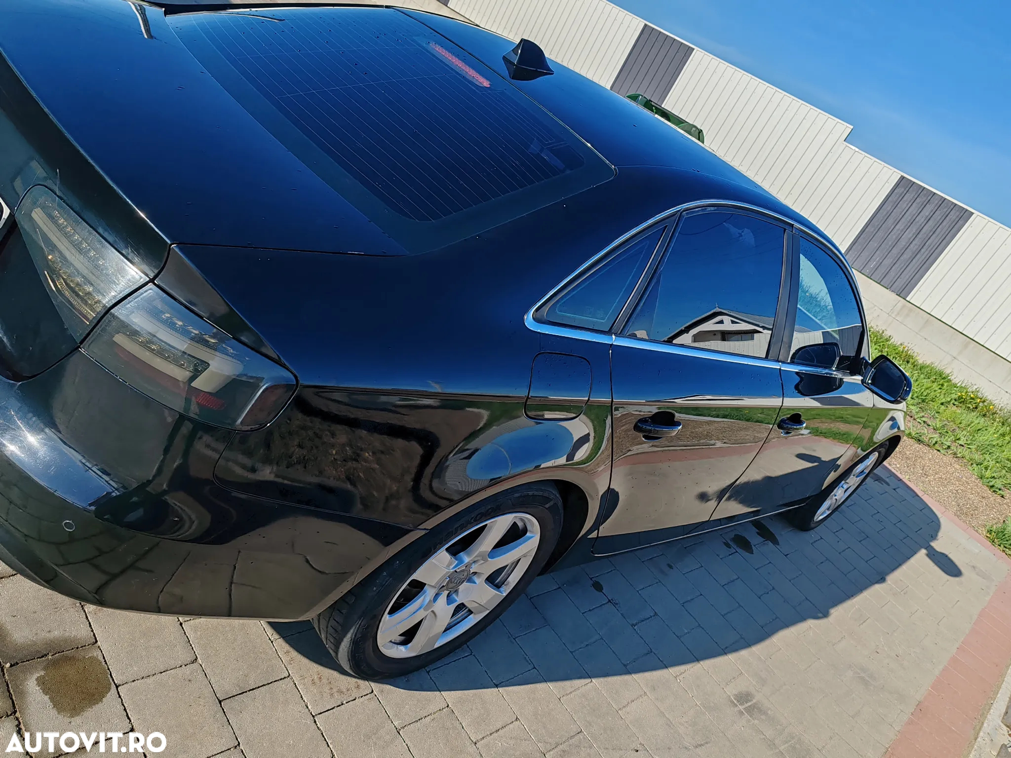 Audi A4 2.0 TDI DPF Ambition - 8