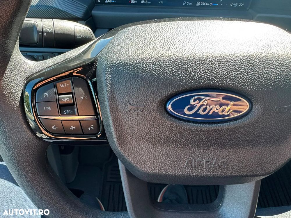 Ford CUSTOM DCIV TREND - 18