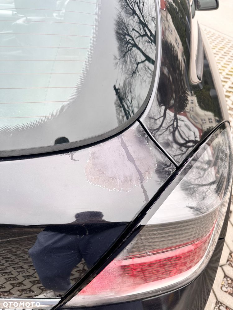 Opel Astra 2.0 T Sport - 13