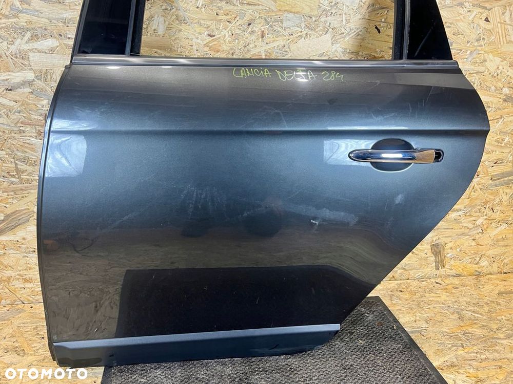 DRZWI TYLNE LEWE LANCIA DELTA 488 Kod lakieru: 284 - 5