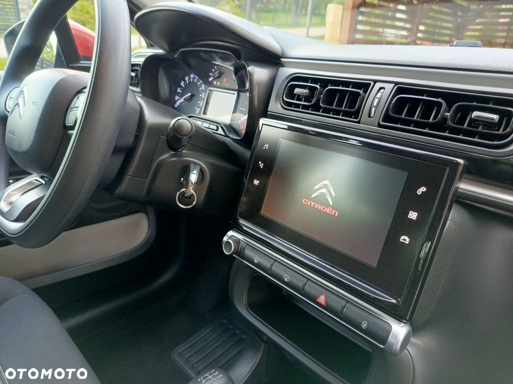 Citroën C3 Pure Tech 110 Stop&Start RED BLOCK - 29