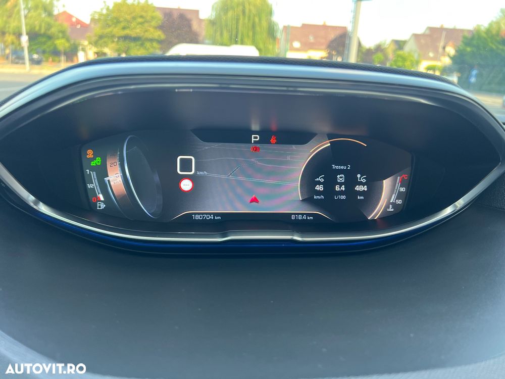 Peugeot 3008 2.0 BlueHDI S&S EAT8 GT - 17