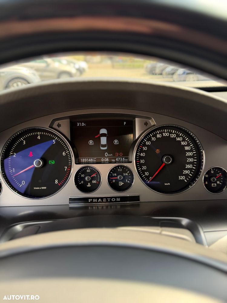 Volkswagen Phaeton 4.2 4Motion V8 Aut Lang - 14