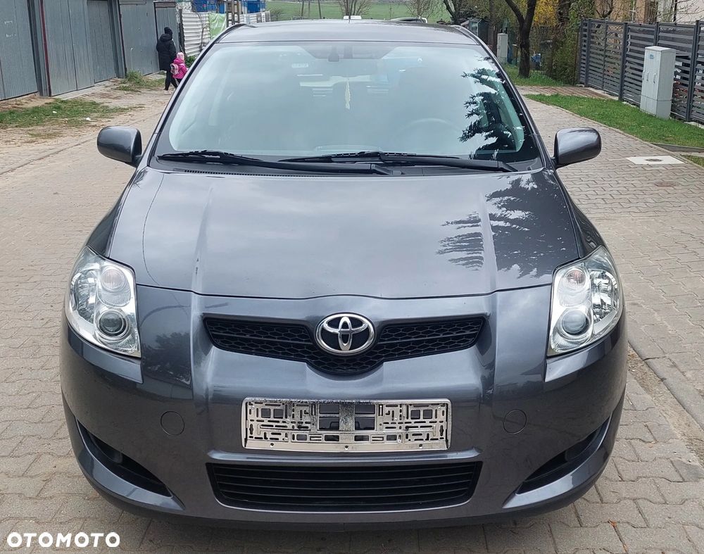 Toyota Auris 1.4 D-4D - 4