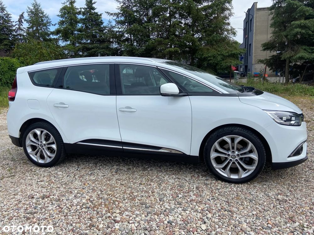 Renault Scenic - 18