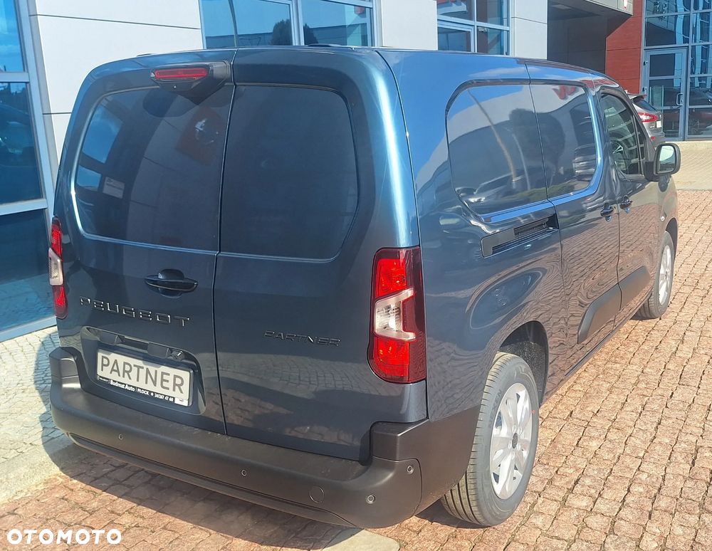 Peugeot Partner Furgon Long 950kg BlueHDi 130 KM S&S EAT8 Bogaty - 40