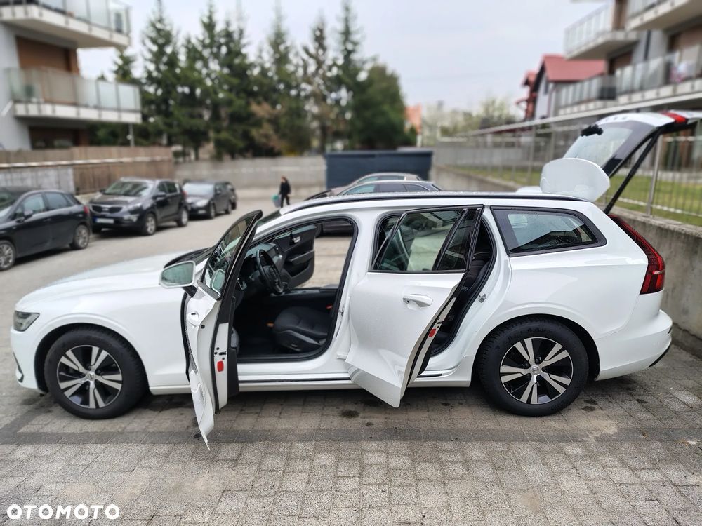 Volvo V60 D3 SCR Momentum - 23