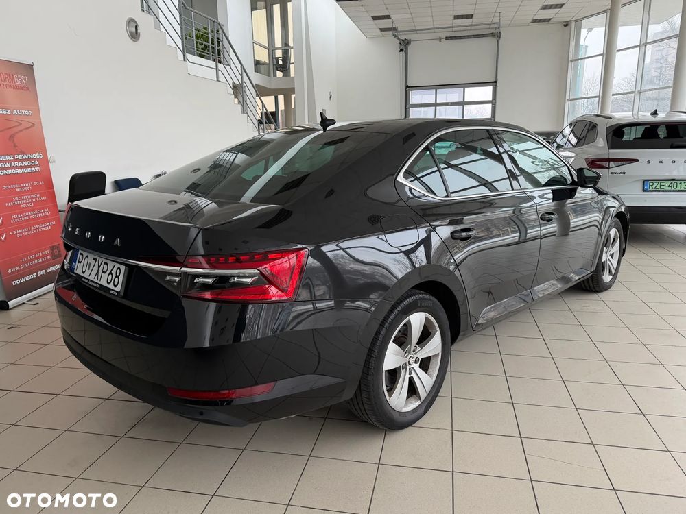 Skoda Superb 2.0 TSI Style DSG - 7