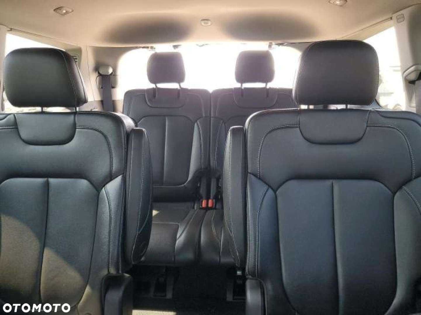 Jeep Grand Cherokee - 9