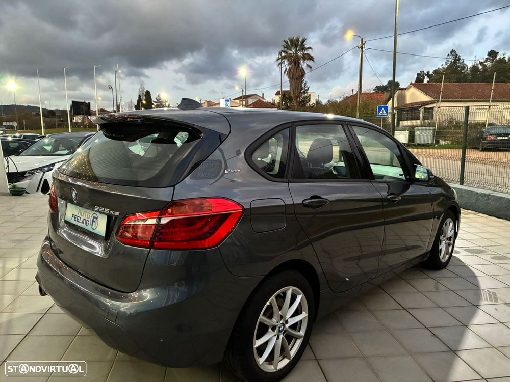 BMW 225xe Active Tourer - 4