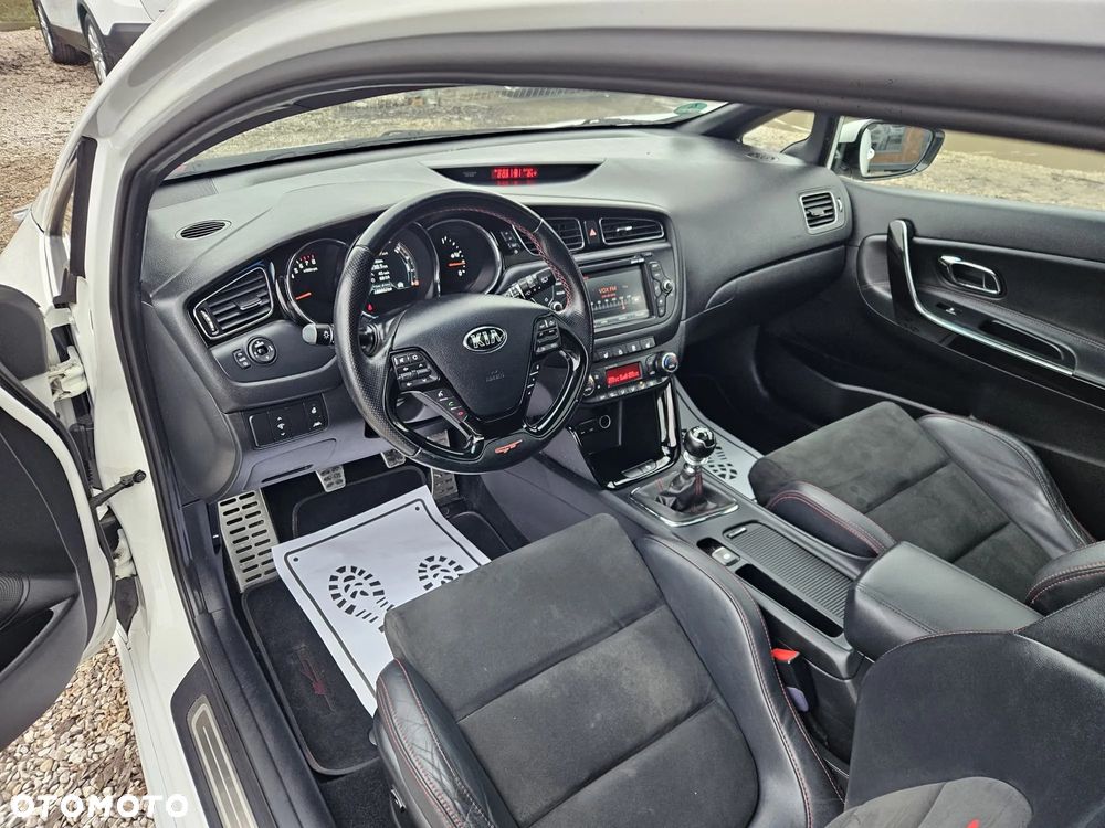 Kia ProCeed 1.6 T-GDI GT-Track - 15