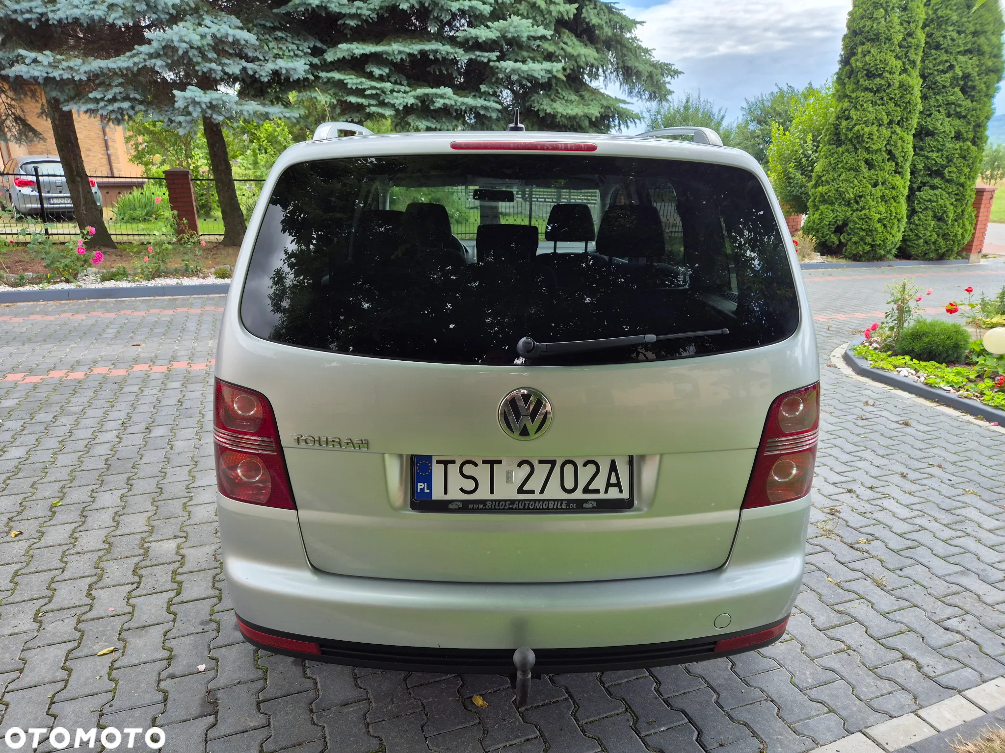 Volkswagen Touran 1.6 Conceptline - 12