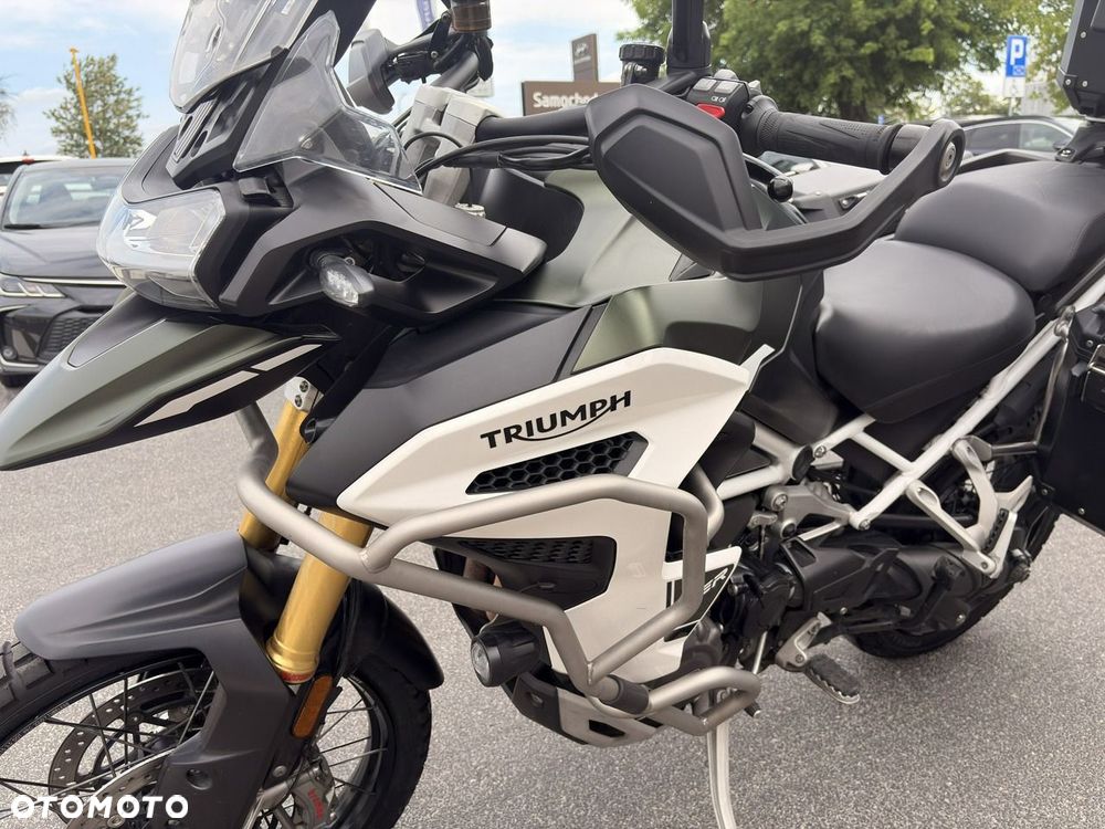 Triumph Tiger - 11