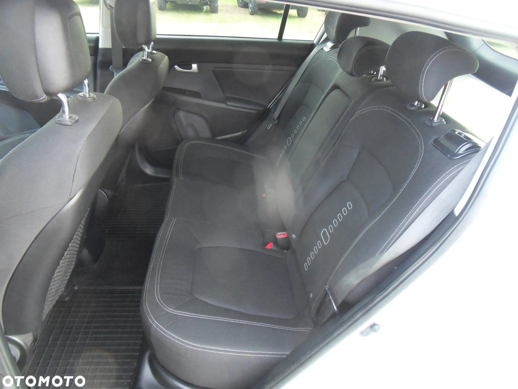 Kia Sportage 1.7 CRDI 2WD ISG Attract - 10