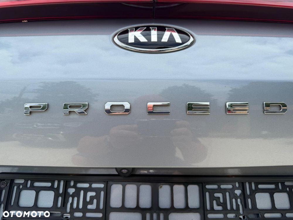 Kia ProCeed 1.5 T-GDI DCT7 OPF GT LINE - 9
