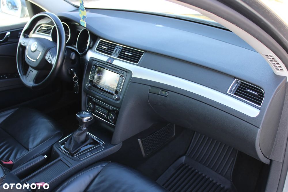 Skoda Superb 2.0 TDI DSG Comfort 4x4 - 21