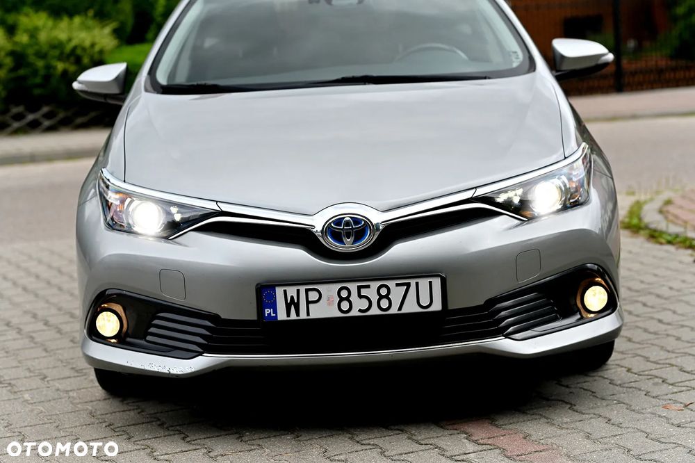 Toyota Auris - 14