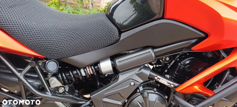 Kawasaki Versys 650 - 22