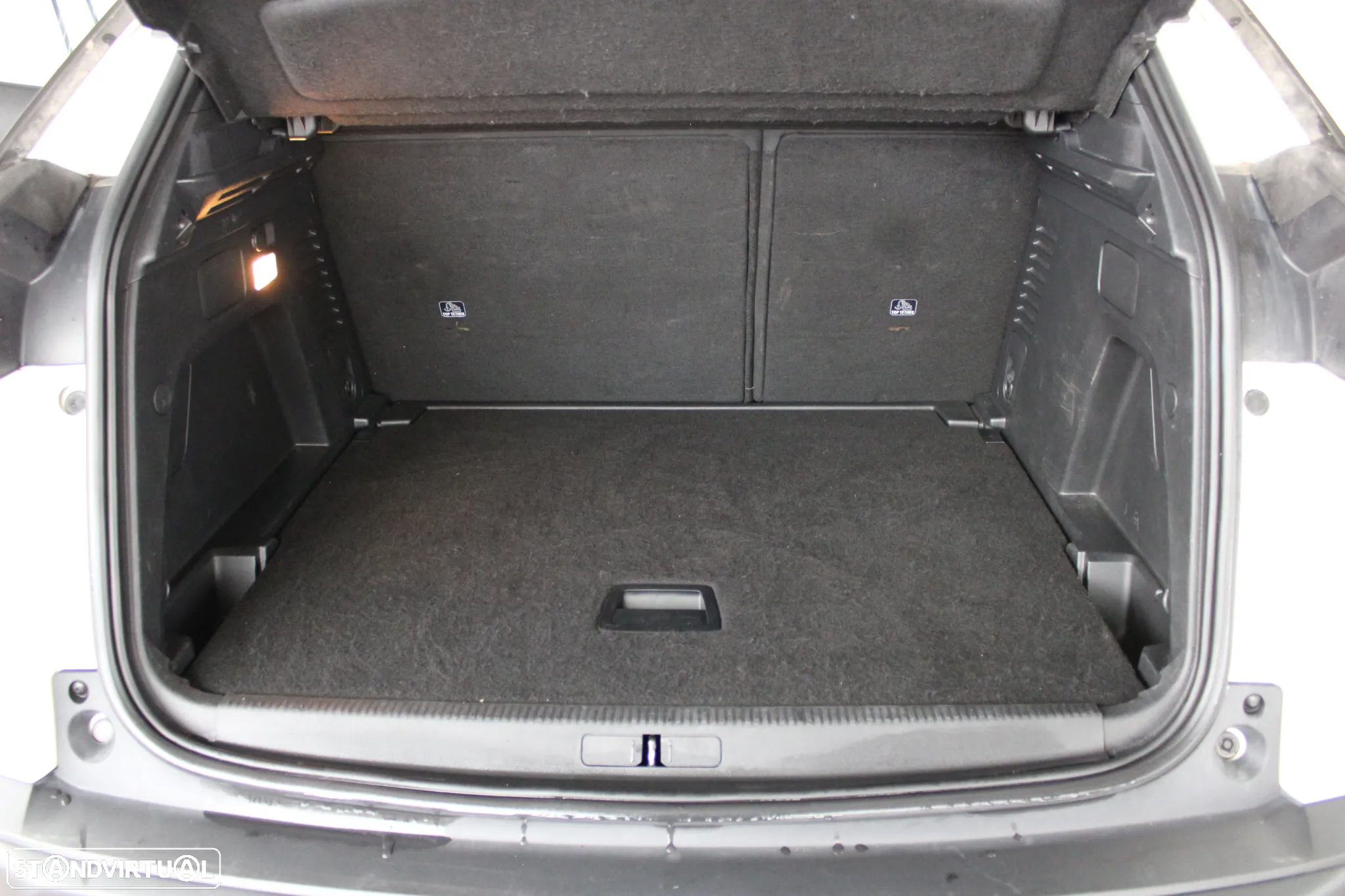 Peugeot 3008 1.2 PureTech Active Pack - 20