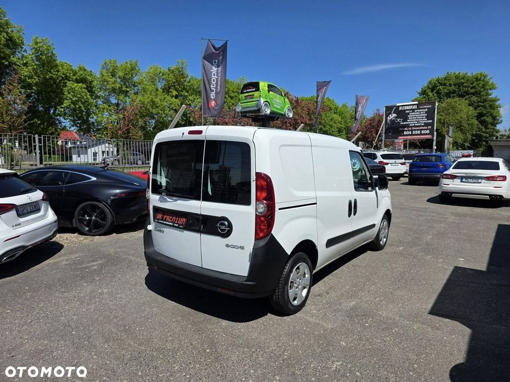 Opel Combo - 4