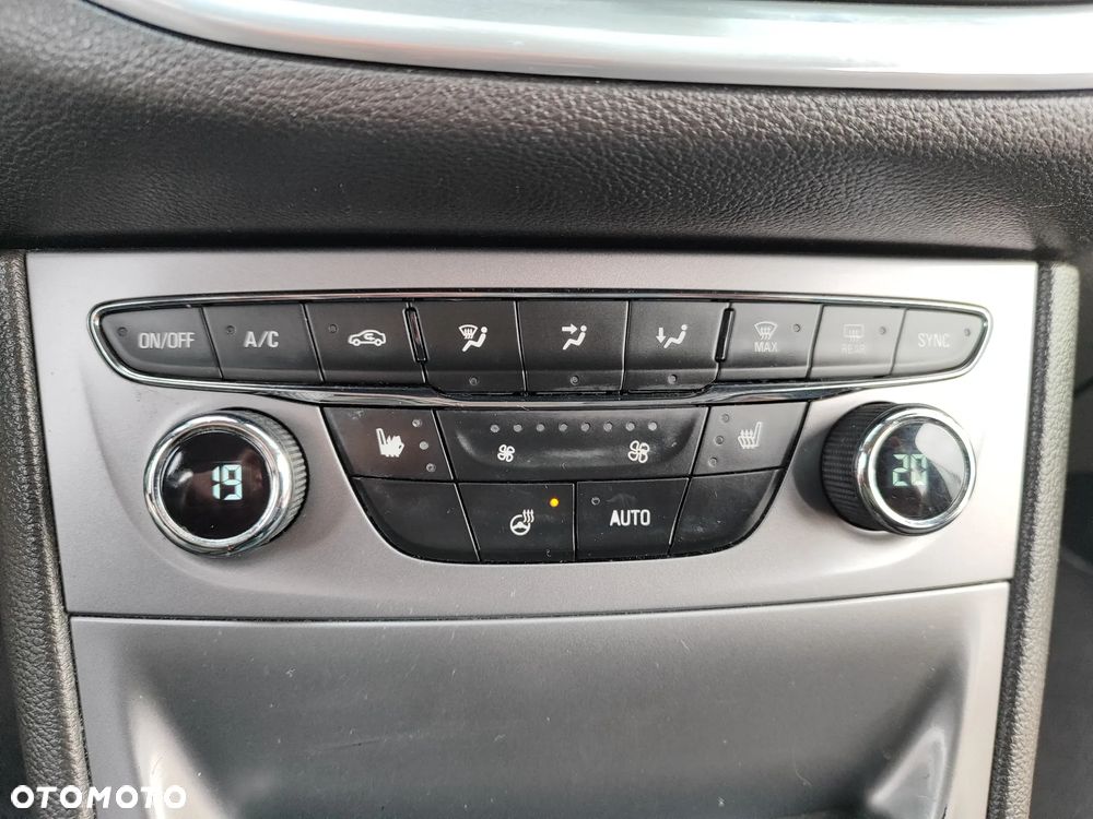 Opel Astra 1.4 Turbo Dynamic - 20