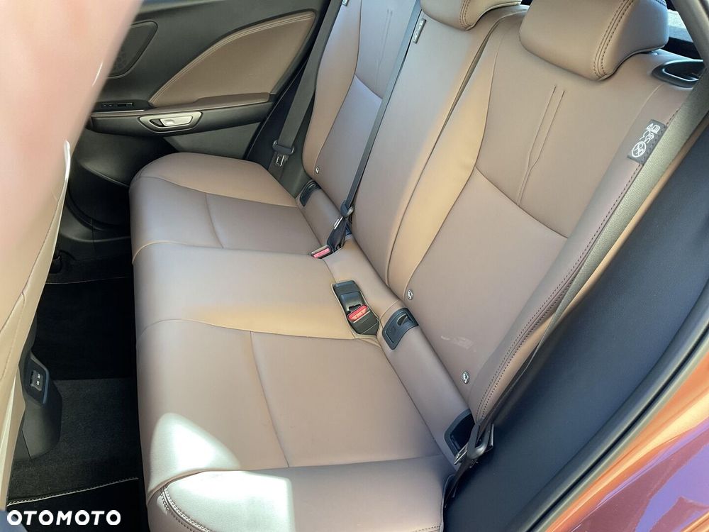 Lexus LBX 1.5 Hybrid Elegant - 14