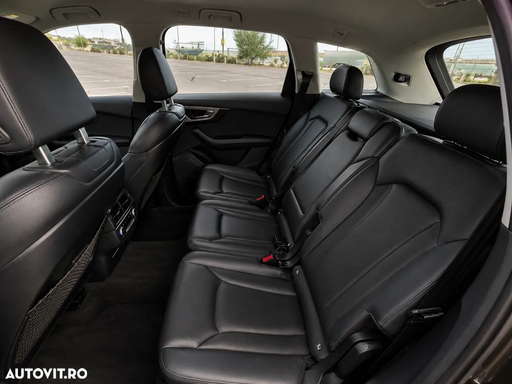 Audi Q7 - 15