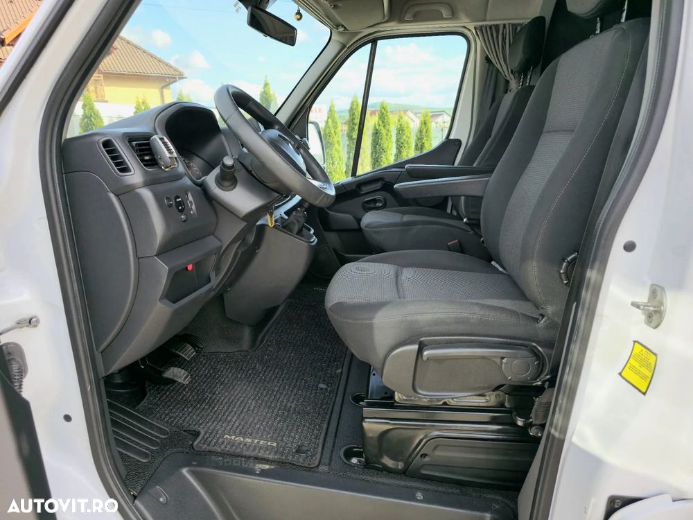 Renault Master - 9