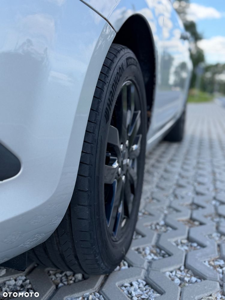 Ford Focus - 11