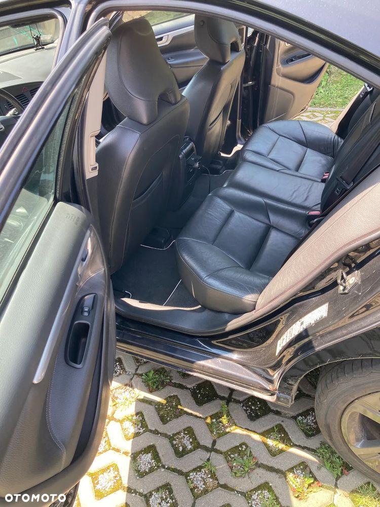 Volvo S60 - 17
