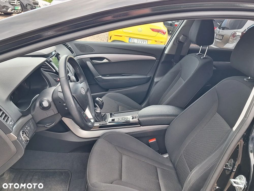Hyundai i40 Kombi blue 1.6 Family - 14