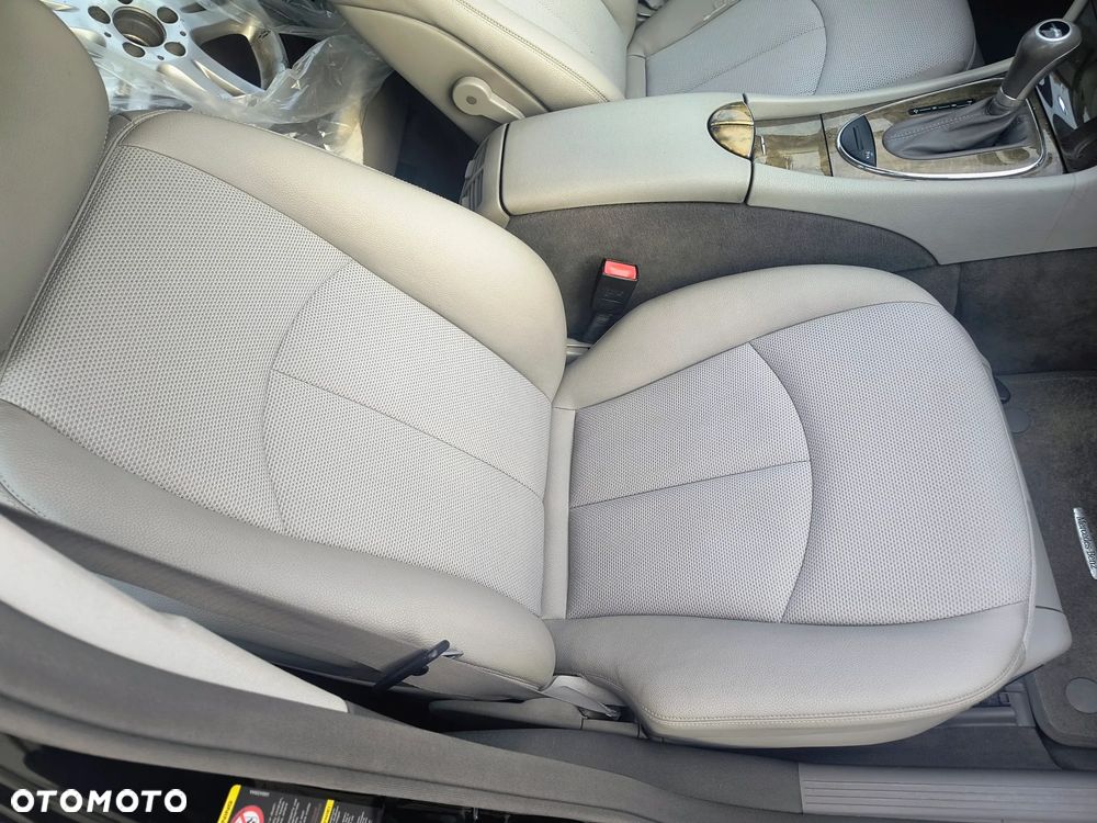 Mercedes-Benz Klasa E - 15