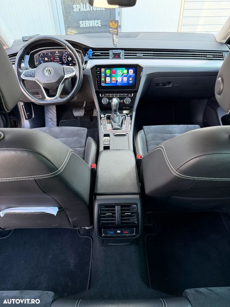 Volkswagen Passat 2.0 TDI DSG Comfortline - 10