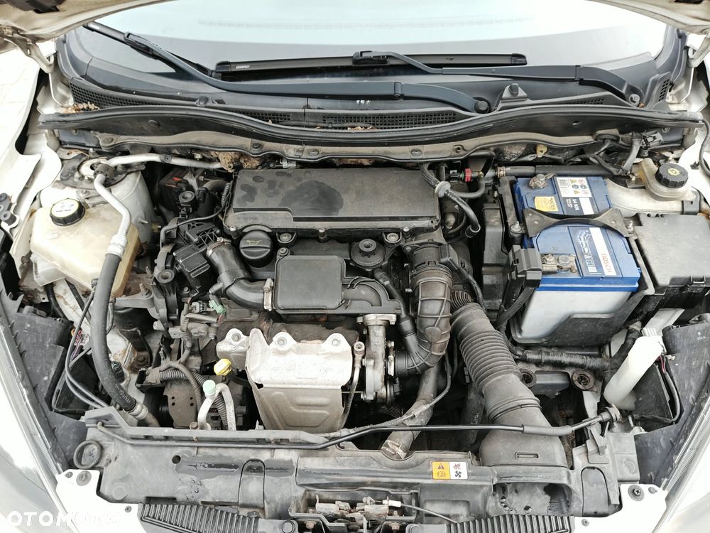 Mazda 2 1.4 CD Comfort - 29