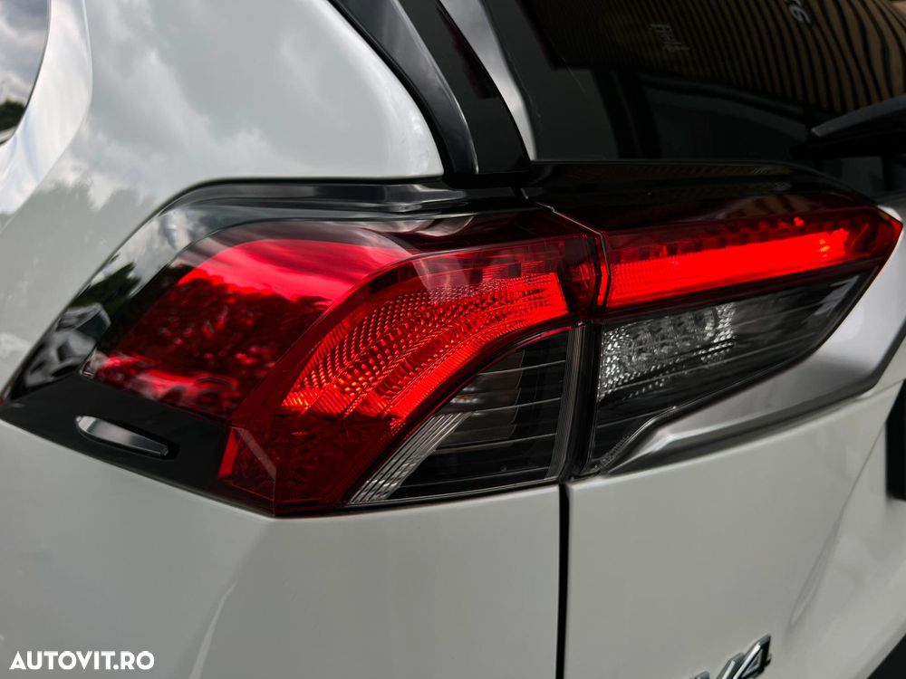 Toyota RAV4 2.5 VVT-iE 4x4 Luxury Premium - 30