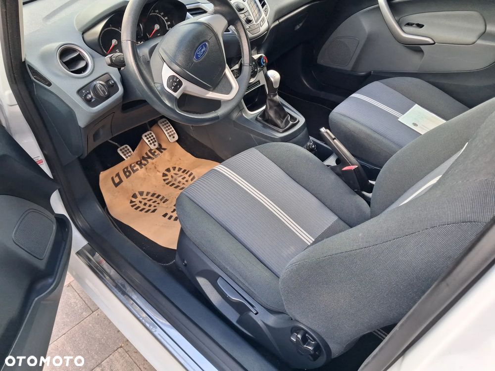 Ford Fiesta 1.25 Trend Edition - 5