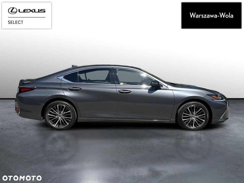 Lexus ES 300h Business Edition - 8