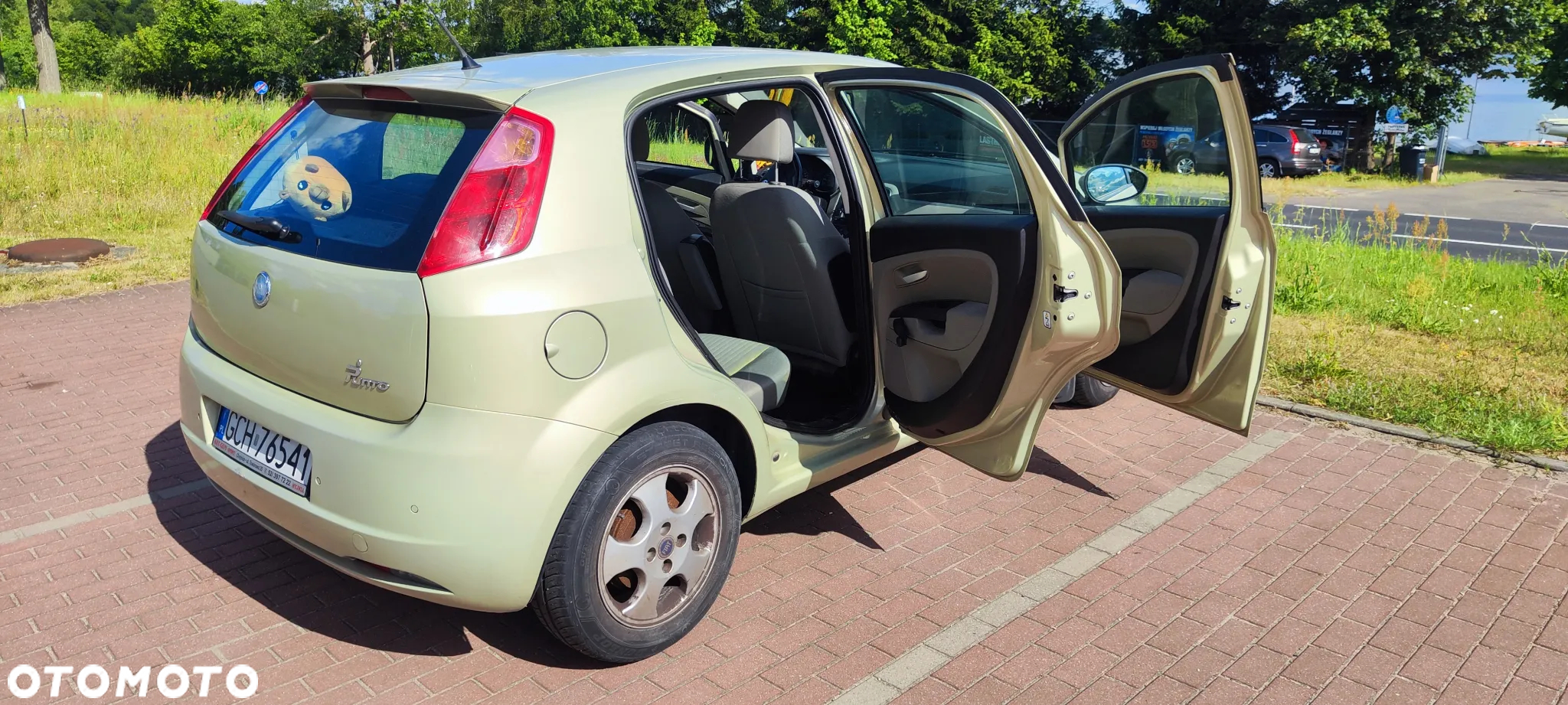 Fiat Punto 1.4 16V Dynamic - 2