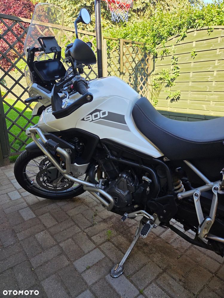 Triumph Tiger - 6
