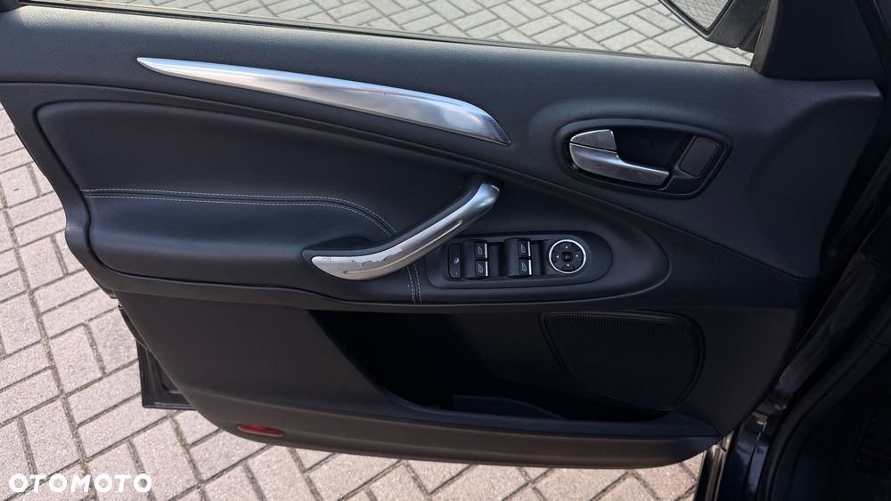 Ford Galaxy 2.2 TDCi DPF Titanium - 7