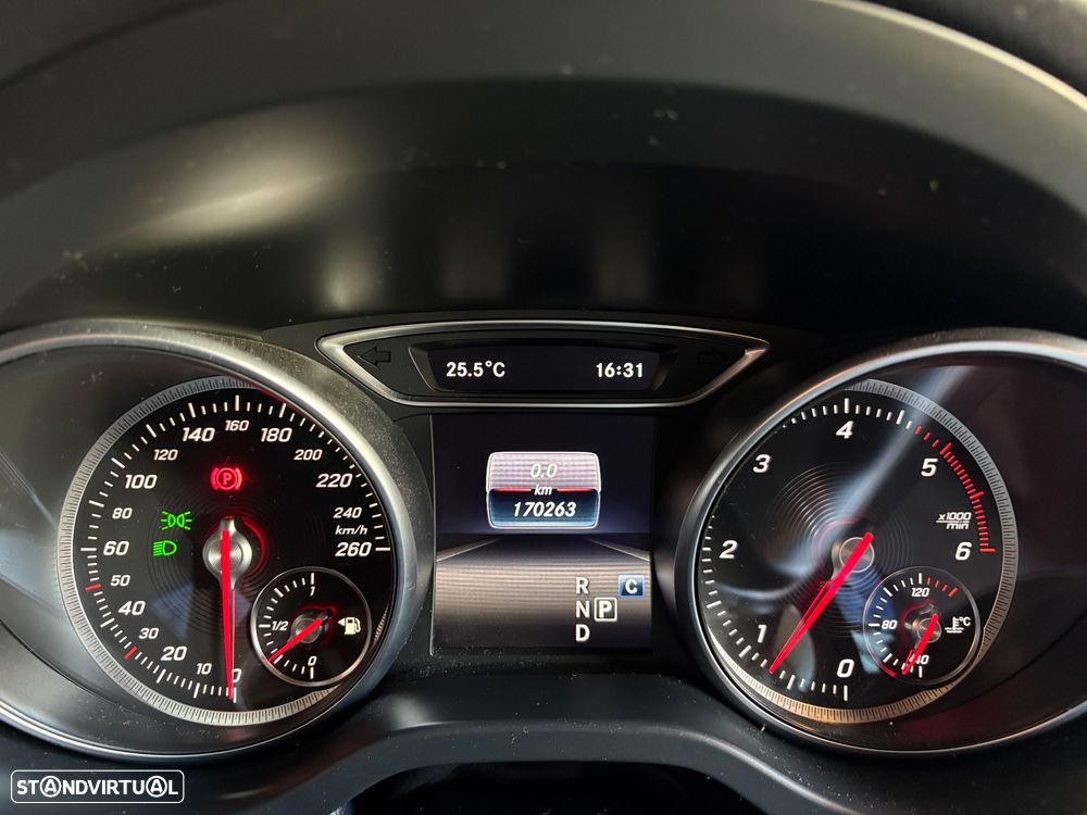 Mercedes-Benz CLA 200 d 7G-DCT AMG Line - 40